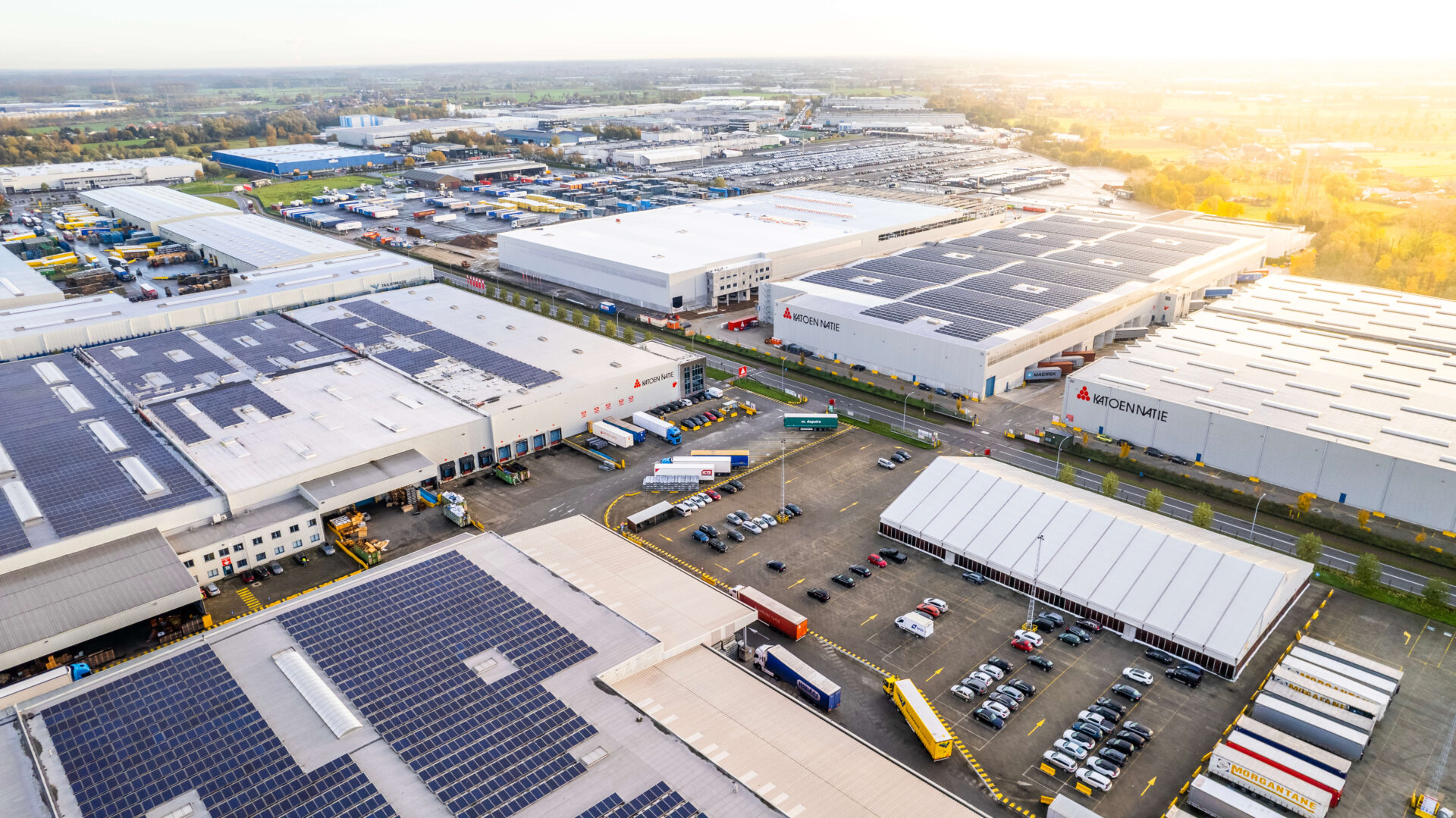 Katoen Natie, Katoen Natie Gent, Logistics platform, Consumer Goods, Industy,